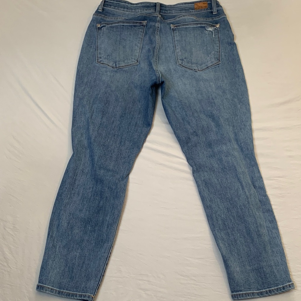 Judy Blue 14W Boyfriend Fit Distressed Jeans Curvy Stretch Zipper Fly Beautiful - Picture 5 of 12